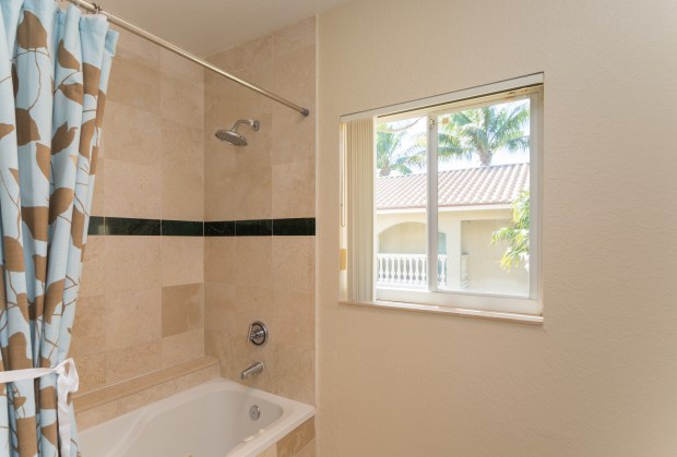 3072_bird_ave_1_MLS_2067662_HID970964_ROOMmasterbathroom