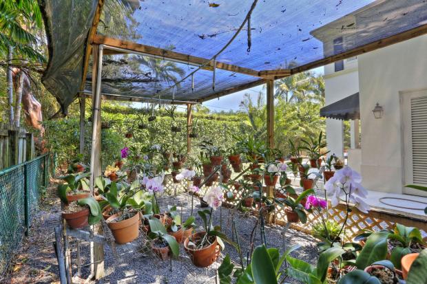 4920 SW 77th st Miami FL 33143-large-043-33-4920 SW 77th st Josie Wang43-1500x1000-72dpi