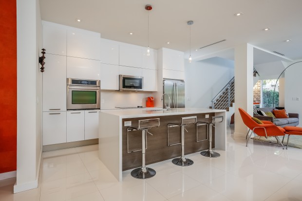 014-Kitchen-5037874-medium